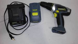 lot 795 image: Performax 18V Drill, Battery and Charger.