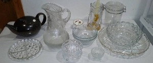 lot 796 image: Glass Dishware and more.