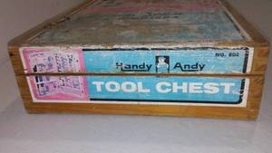 lot 820 image: Handy Andy Carpenters Tool Chest.