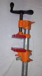 lot 848 image: Pony Pipe Clamp.