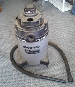 lot 871 image: Shop-Vac 12 Gallon.