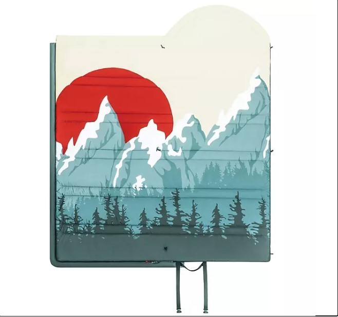 lot 244 image: NEW Members Mark Sleeping Bag with Sherpa Backing - Green