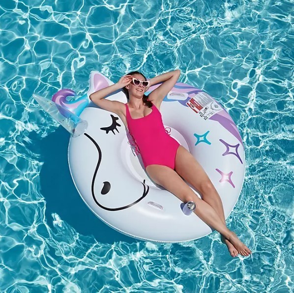 lot 419 image: NEW Members Mark Oversized Inflatable Pool Float - Unicorn