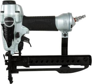 lot 375 image: Hitachi N3804AB3 14 Narrow Crown Stapler, 18 Gauge, -Inch to 1-12-Inch Staple Length