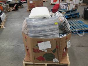 lot 118 image: Pallet of Store Overstock Store and Ecommerce Product and Returns