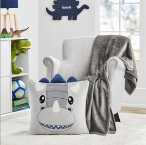lot 297 image: NEW Members Mark Kids Squishy Pillow Friend and Throw Blanket Set - Gray Dino