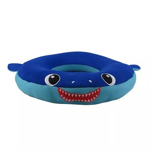 lot 319 image: NEW Members Mark Mesh Animal Ring Float  - Shark