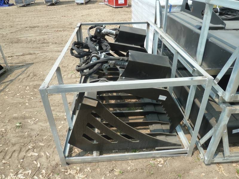 lot 7 image: 2023 Great Bear Rock Grapple Bucket 72