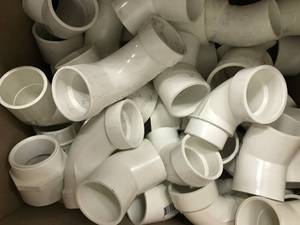 lot 31 image: ASSORTED PLUMBING PVC FITTINGS