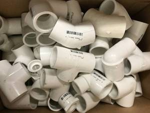 lot 32 image: ASSORTED PLUMBING PVC FITTINGS
