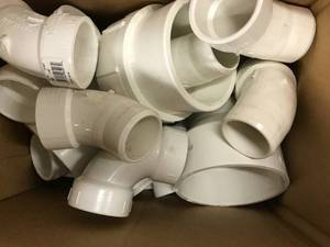 lot 38 image: ASSORTED PLUMBING ITEMS