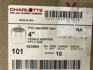 lot 122 image: CHARLOTTE 4 FEMALE ADAPTER