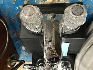 lot 136 image: DISPLAY MODEL BATHROOM FAUCET