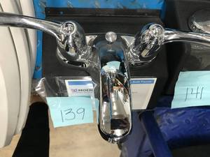 lot 139 image: DISPLAY MODEL BATHROOM FAUCET