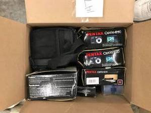 lot 147 image: CAMERAS NEW IN THE BOX