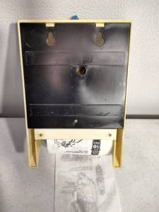 lot 226 image: Vintage Stewart Bathroom Radio and Toilet Tissue Dispenser