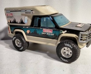 lot 234 image: Collectible Tonka Off Road Fisherman Camper #6715