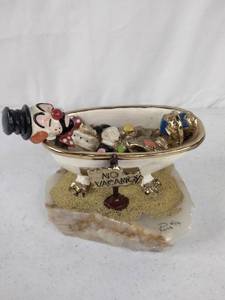lot 324 image: Ron Lee 1984 Clown Sleeping in a Bathtub- signed by Ron Lee