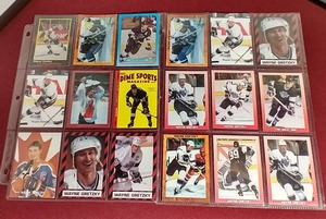 lot 117 image: (18) Wayne Gretzky Cards