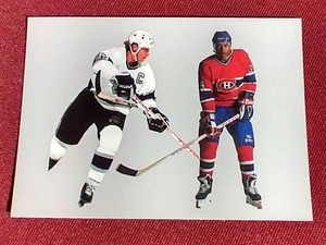 lot 125 image: Awesome Bo Knows Gretzky Novelty Card