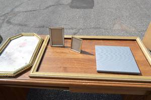 lot 210 image: Assorted Picture Frames, Different Sizes  Bulletboard
