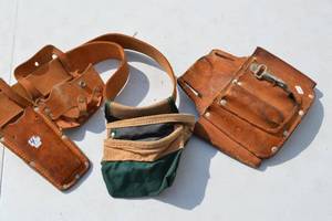 lot 55 image: Leather Tool Belt