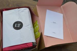 lot 112 image: NEW - Le Tote Dresses