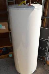 lot 20 image: Smartwater Electric Water Heater