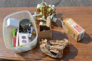 lot 40 image: Assorted HVAC Parts  Chandelier base
