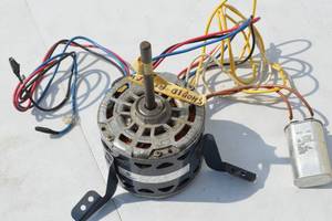 lot 41 image: Replace DCM motor with GE Permanent Split Capacitor Motor with a 10 microfarads capacitor, 13 hp, 115v, 60hz, retail $220.00