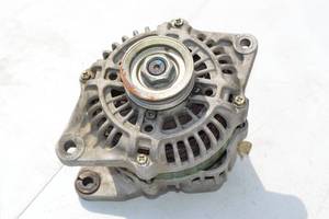 lot 43 image: Alternator, Details Unknown