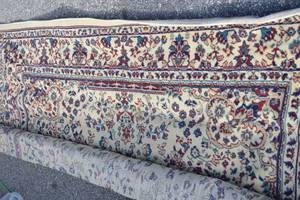 lot 262 image: Decorative Area Rug