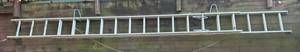 lot 28 image: 32 Werner Aluminum Extension Ladder