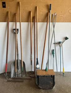 lot 41 image: Misc. Gardening & Yard Tools