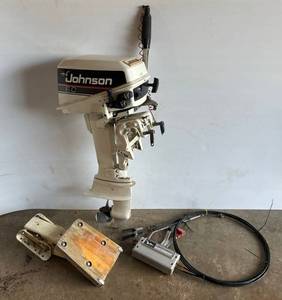 lot 56 image: Johnson 6 HP Motor With Johnson Ship-Master Controls & Transom Mount