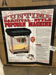 lot 3 image: Funtime FT421CB 600W 4 Oz. Kettle Popcorn Maker - Black Costumer returns See Pics