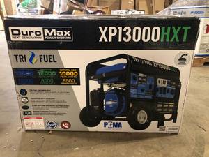 lot 6 image: DuroMax XP13000HXT 10500W13000W Tri-Fuel Gasoline Propane Natural Gas CO Alert Remote Start Generator Costumer Returns See Pics