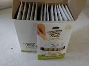 15 ct Purina Fancy Feast Savory Cat...