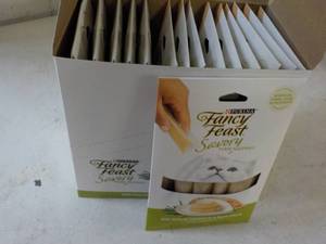 15 ct Purina Fancy Feast Savory Cat...