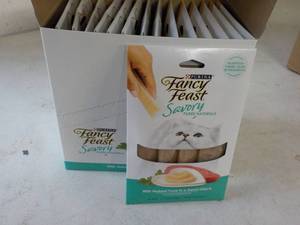 15 ct Purina Fancy Feast Savory Cat...