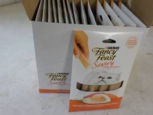15 ct Purina Fancy Feast Savory Cat...