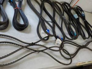Variety of Dayco and Carquest Belts...