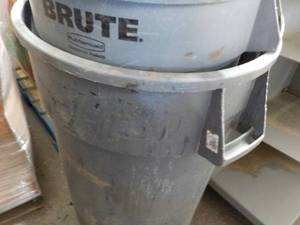 2 Garbage Brute Resin Cans...