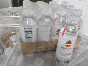 12 ct Wahiwater 16.9 oz Bottles be...