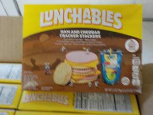8 ct 3.5 oz Lunchables Refrigerated...