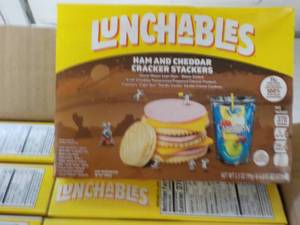 8 ct 3.5 oz Lunchables Refrigerated...