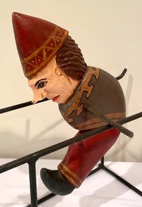 lot 51 image: Vintage Parallel Bars Gymnast Swinging Decorative Figurine