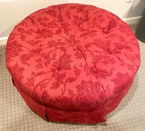 lot 58 image: Vintage Circular Red Tufted Ottoman
