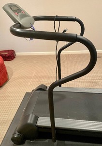 lot 60 image: Athlon Treadmill