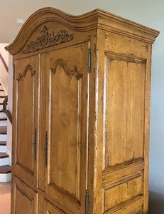 lot 16 image: Bausman & Company Multi-Purpose Armoire